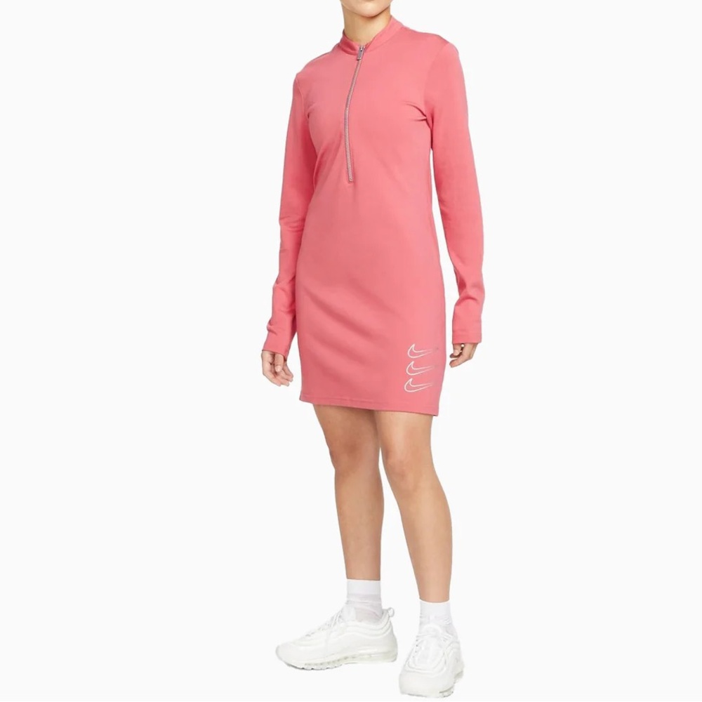 Nike Tight Fit Dress archaeo pink